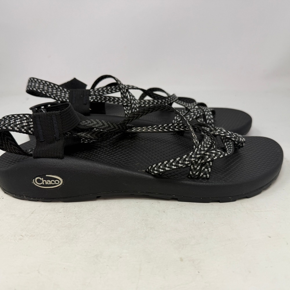 Chaco Sandal Womens 12 Z/Cloud 2 Black White Strappy Toe Loop EUC